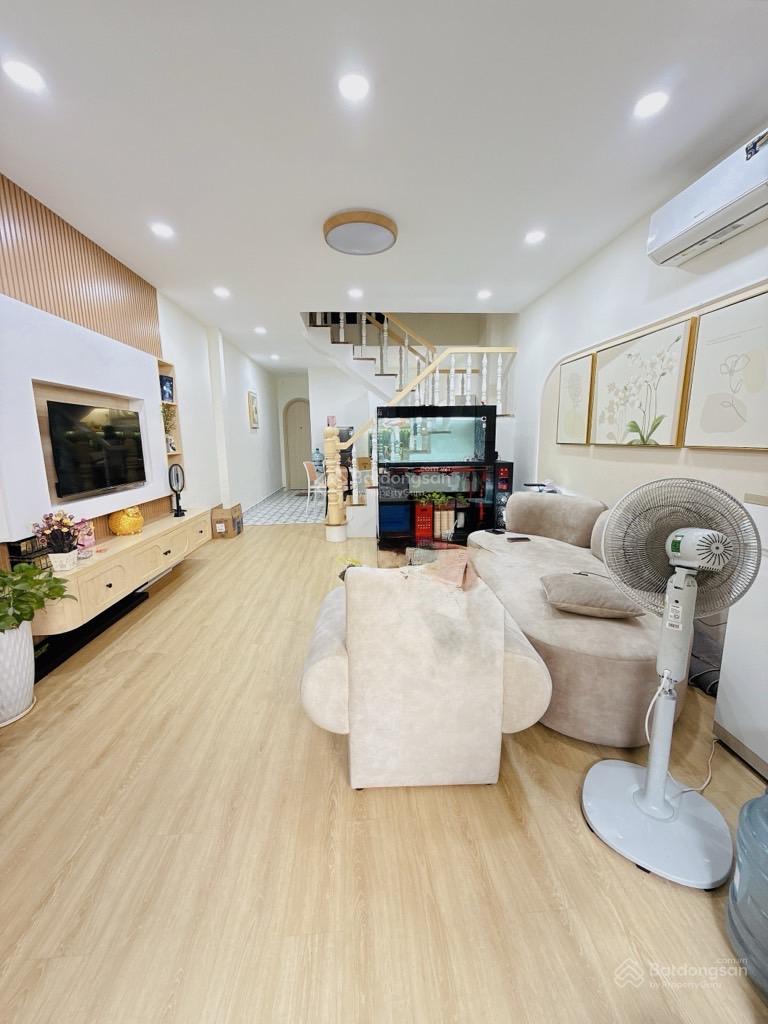 Nhà Lê Văn Thọ 2 tầng 64m2 (4 x 16m) hẻm xe hơi hoàn công sổ hồng riêng giá 5,85 tỷ Nhà Lê Văn Thọ 2 tầng 64m2 (4 x 16m) hẻm xe hơi hoàn công sổ hồng riêng giá 5,85 tỷ