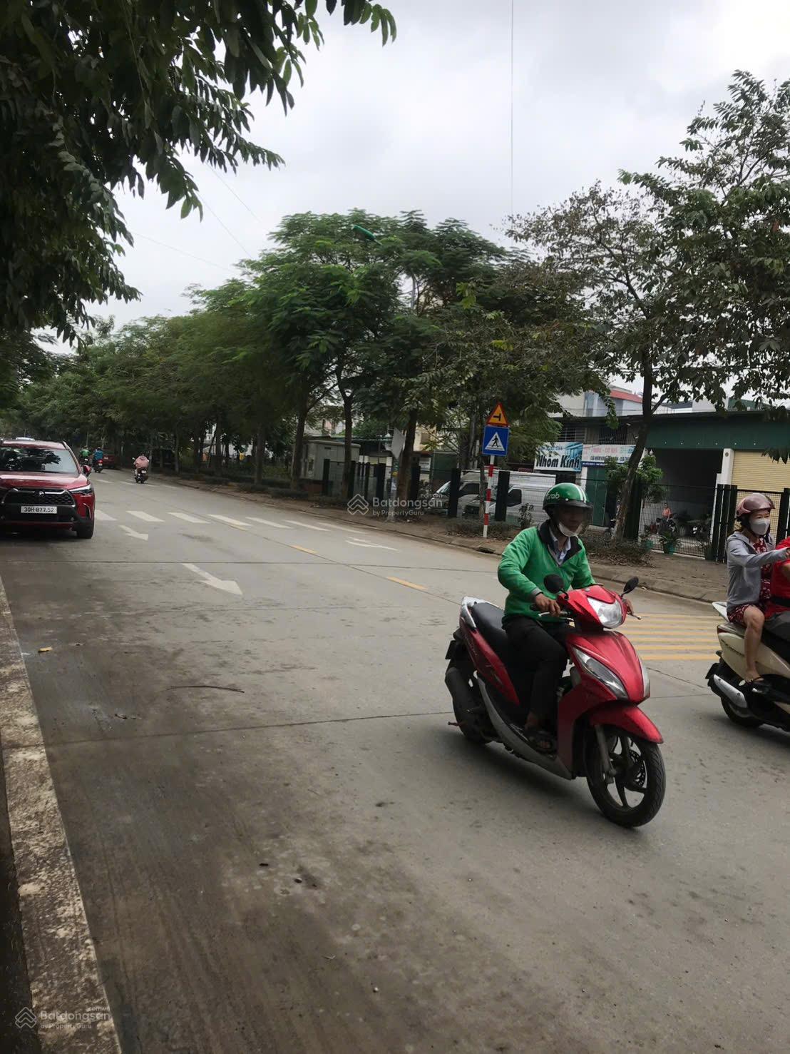 Chính chủ bán shophouse C10 Geleximco Lê Trọng Tấn Hà Đông