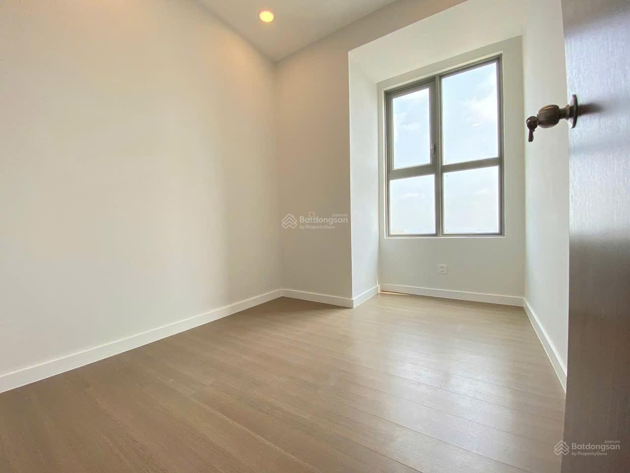 Bán căn hộ River Panorama 2PN - 1WC. View sông đẹp. Giá: 3.95 tỷ, đã có sổ hồng, hỗ trợ vay bank