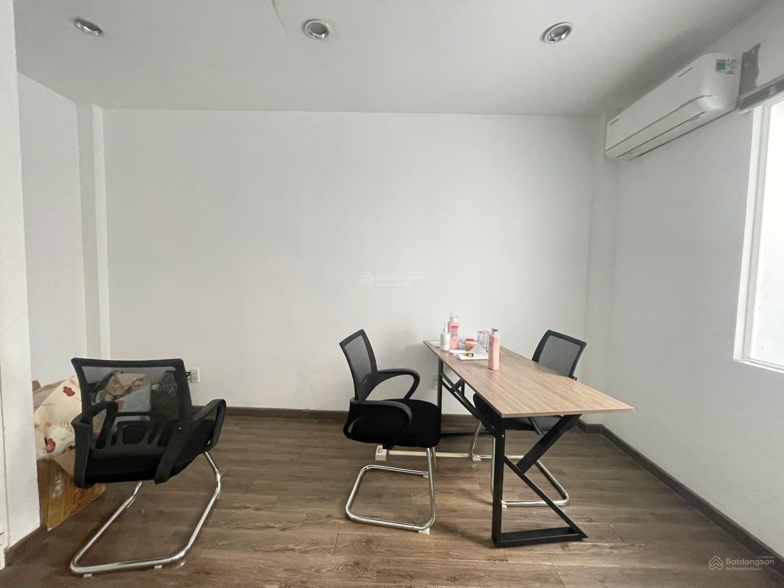 Cho thuê biệt thự kinh doanh Saigon Pearl trục đường chính sầm uất giá tốt chỉ 86tr/th 0775 315 *** Cho thuê biệt thự kinh doanh Saigon Pearl trục đường chính sầm uất giá tốt chỉ 86tr/th 0775 315 ***