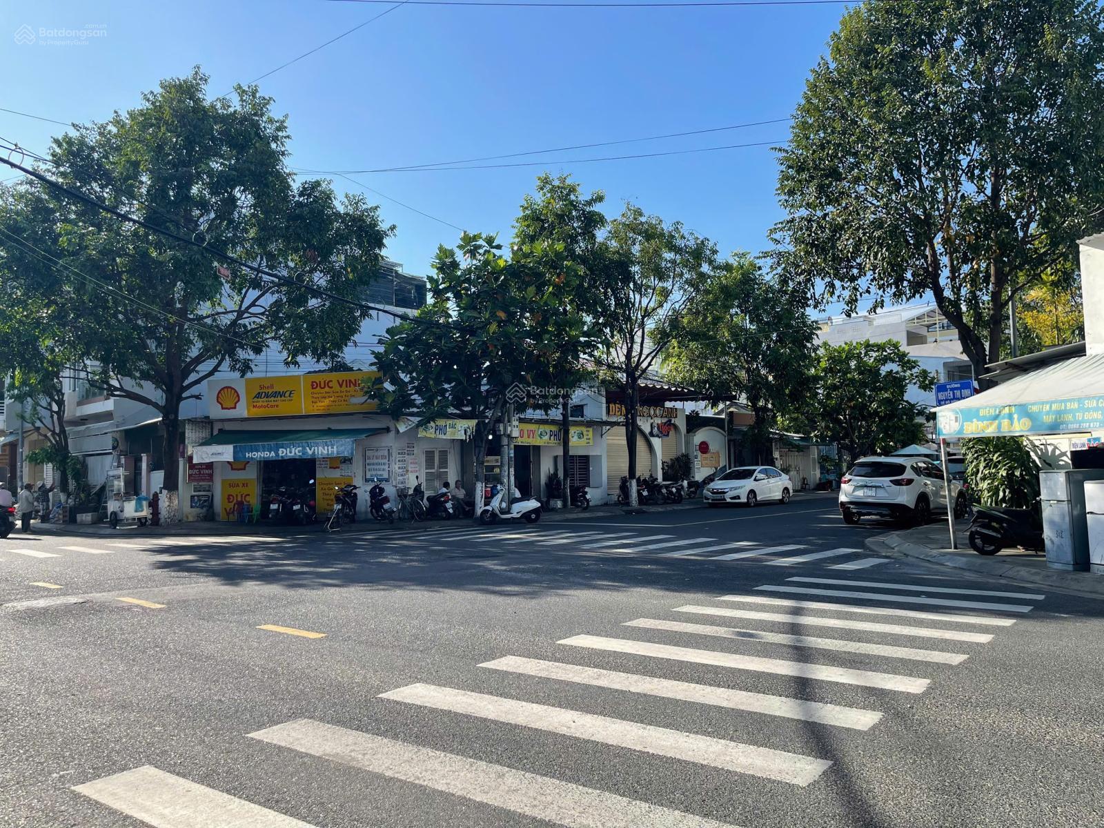 Đất nền mặt tiền đường 16m, ô bàn cờ Phước Long Nha Trang. Ngang hơn 9m. Sát sân bay cũ, gần biển