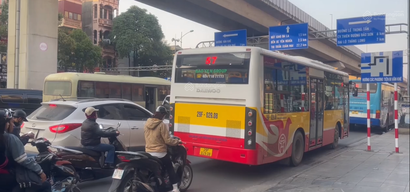 Bán nhà mặt phố Quang Trung Hà Đông 111m2 4T mặt tiền 4.2m hơn 31 tỷ kinh doanh vỉa hè ôtô tránh CC