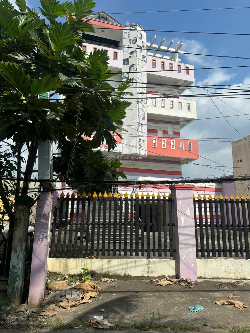 Khách sạn 601.5m2 5T, 26 phòng, mặt tiền đường xe tải, cách TT Mỹ Tho vài phút, gần cao tốc TPHCM