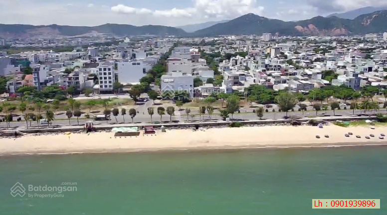 Chủ cần tiền bán gấp, đất đường Nguyễn Tất Thành 2 mặt tiền trước sau, 14 tỷ, vị trí siêu đẹp