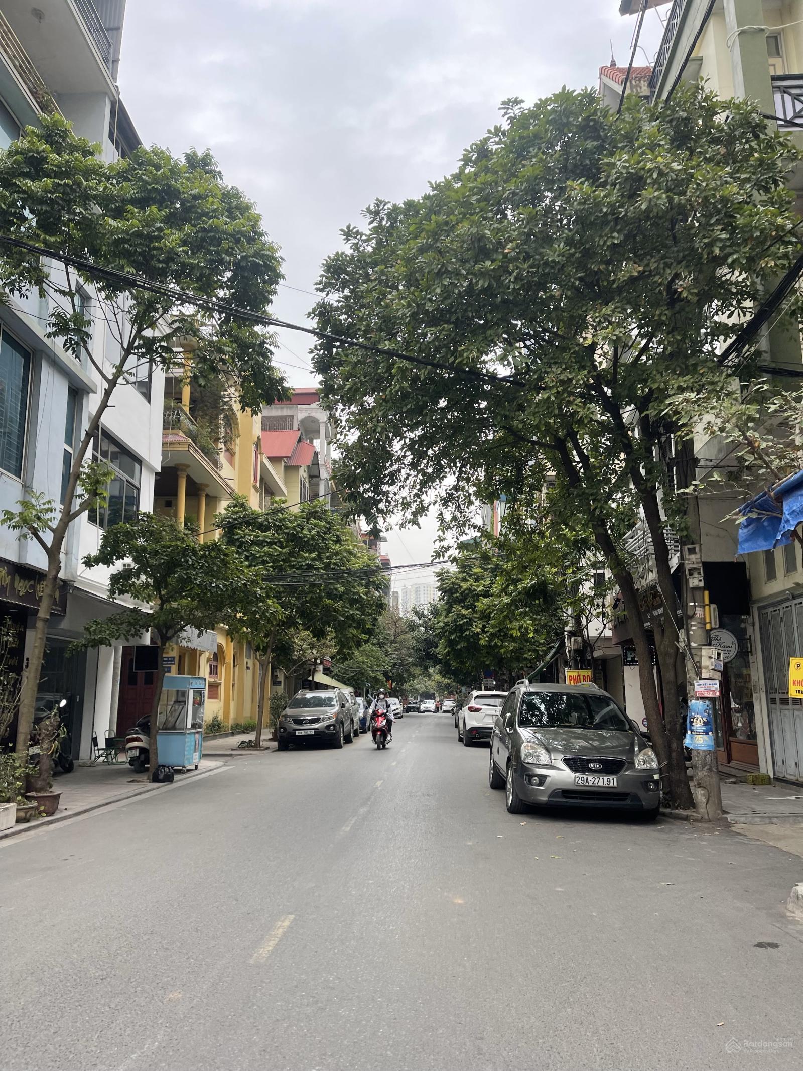 Nhà phân lô ô tô trung tâm Mỗ Lao - 42m2 - kinh doanh - sát phố Trần Phú - nhà 5T - giá 11tỷ