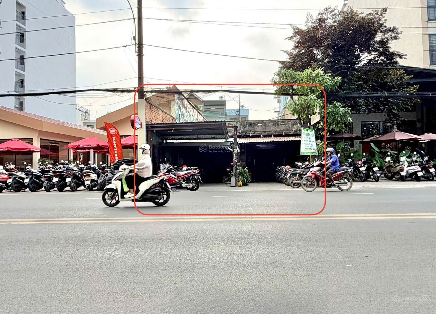 Bán nhà mặt tiền Hương Lộ 3 - Bình Tân (DT 8m x 37m) Hđ thuê 65 triệu/tháng. Giá bán 33 tỷ TL