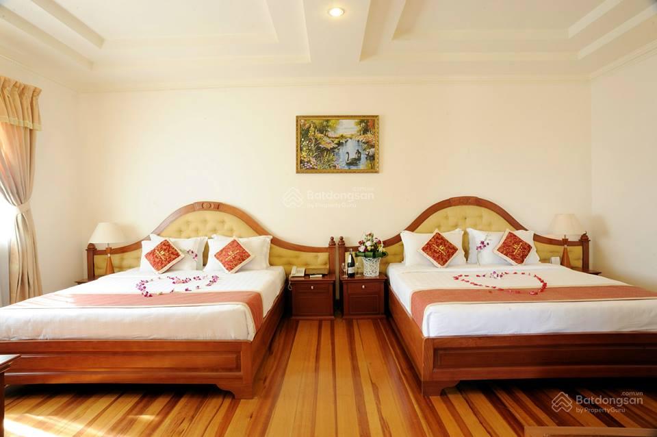 Cho thuê khách sạn tại Bình Dương - 3 sao - 60 phòng - mặt tiền qL13 - ngang 20m - 8 tầng.