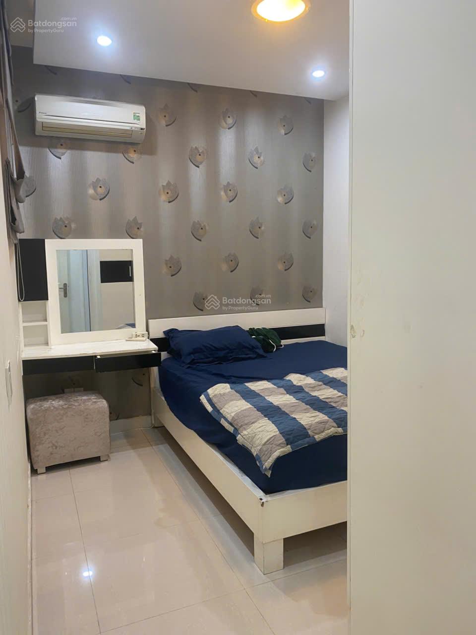 Bán CH Sky Garden 3. DT 70m2 Thiết kế 2 phòng - 2wc - đang cho thuê 13 triệu. Giá bán 5.250 tỷ (TL)