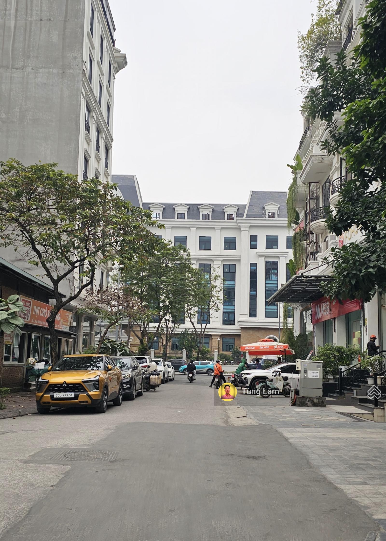 Mặt tiền 16m - Building 8 tầng mặt vườn hoa Trần Thái Tông, Duy Tân - KĐT mới Cầu Giấy