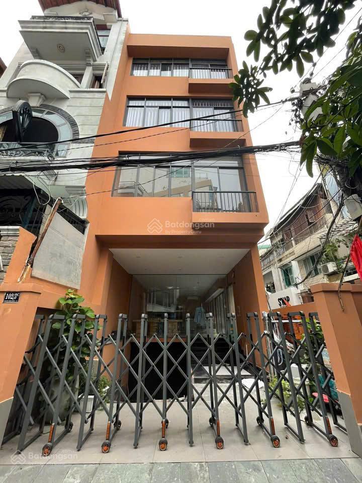 Bán gấp Toà nhà đường Nguyễn Đình Chiểu ĐaKao Quận 1 DT 6,5 x 22m Hầm 5 Tầng thang máy giá 45 tỷ