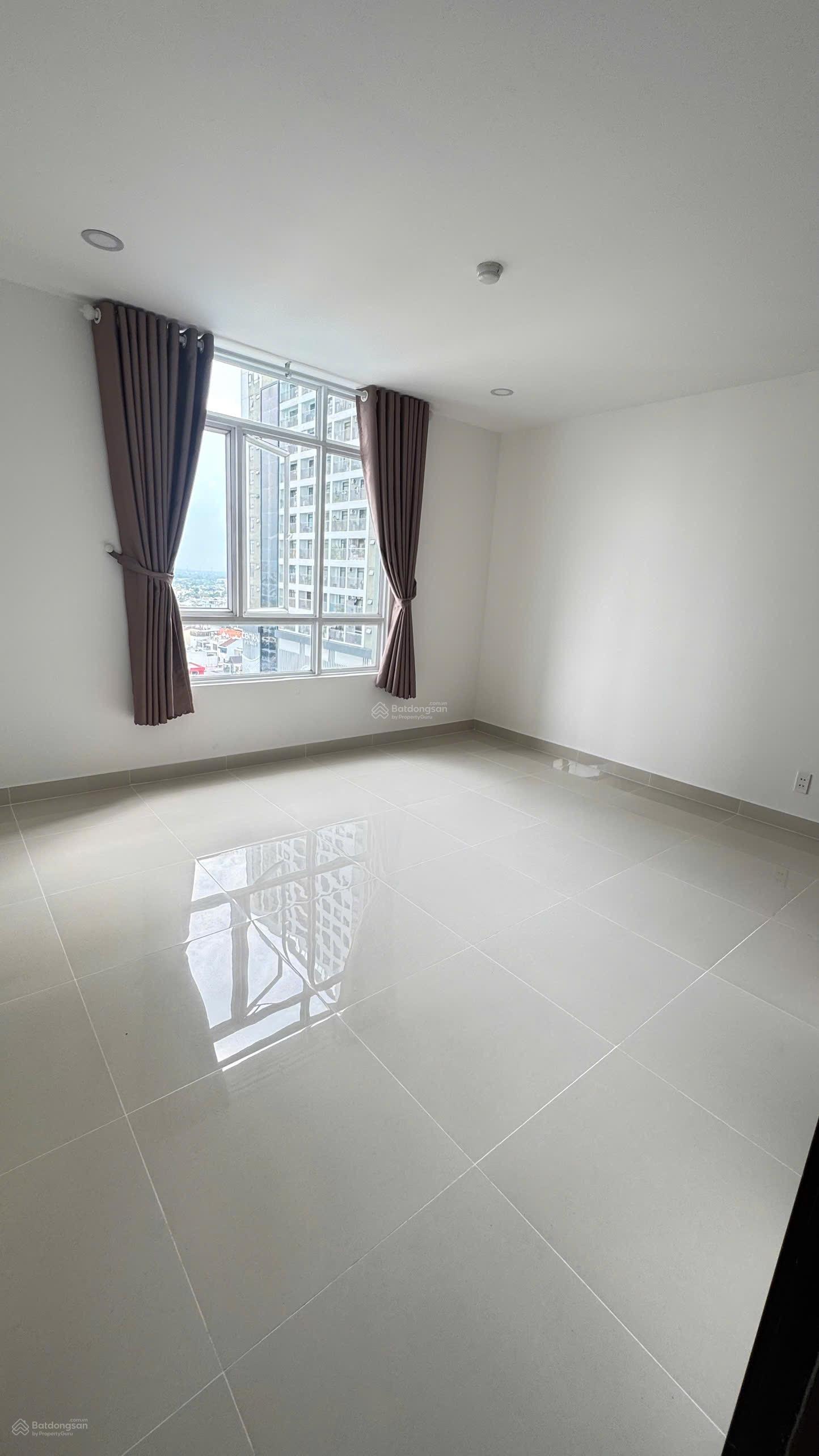 Bán căn hộ duplex thông tầng chung cư Giai Việt Q8