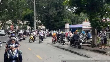 Chính chủ bán lô đất Nguyễn Du Dĩ An Bình Dương cũ DT 150m2 ngang 5m gần trường cấp 1.2.3 đường oto