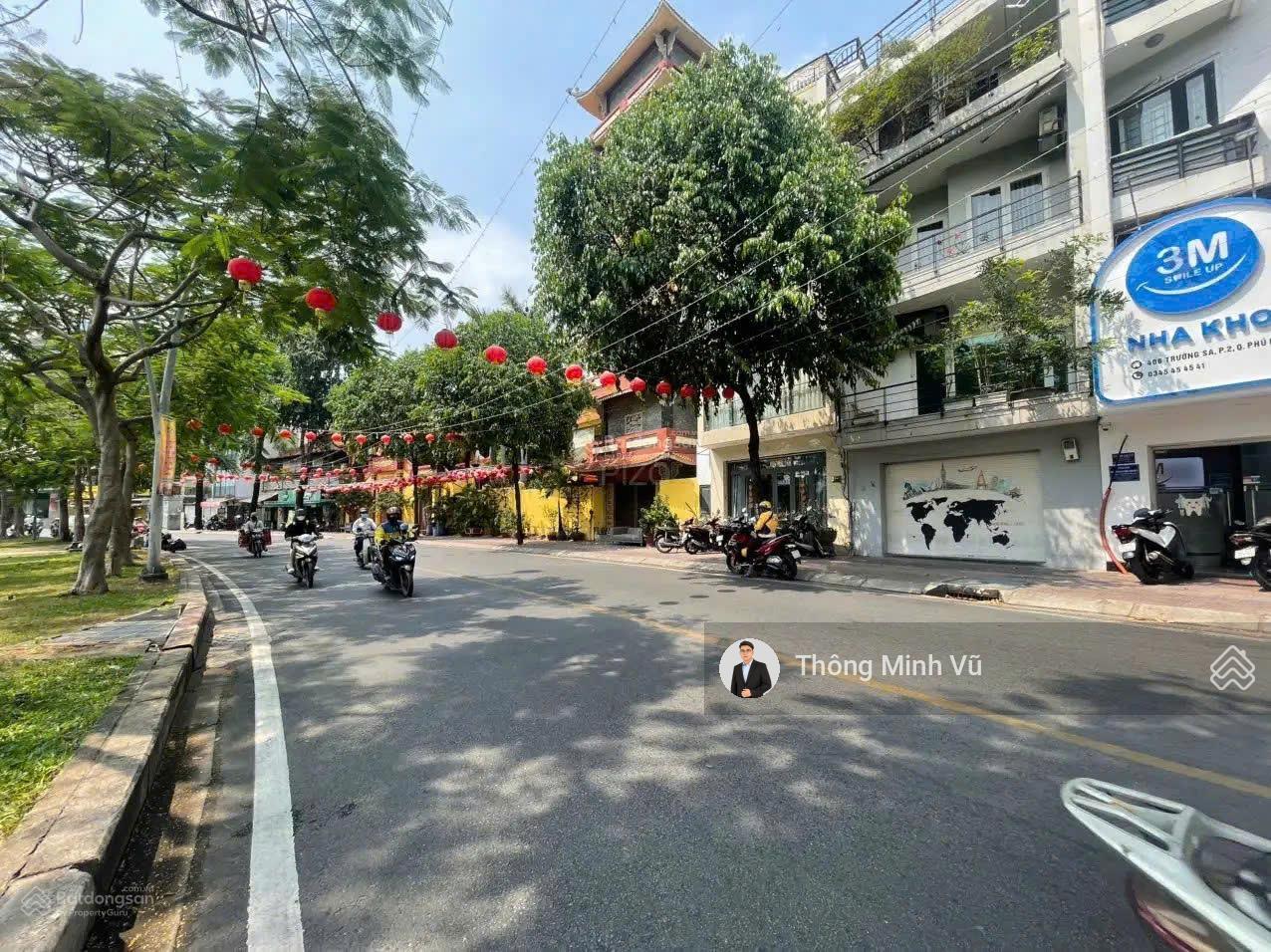 Giá bớt lộc! Mặt tiền 408 Trường Sa DT: 6 x 11m (vuông vức) 4 tầng - HDT 55tr/ tháng chỉ 26 tỷ