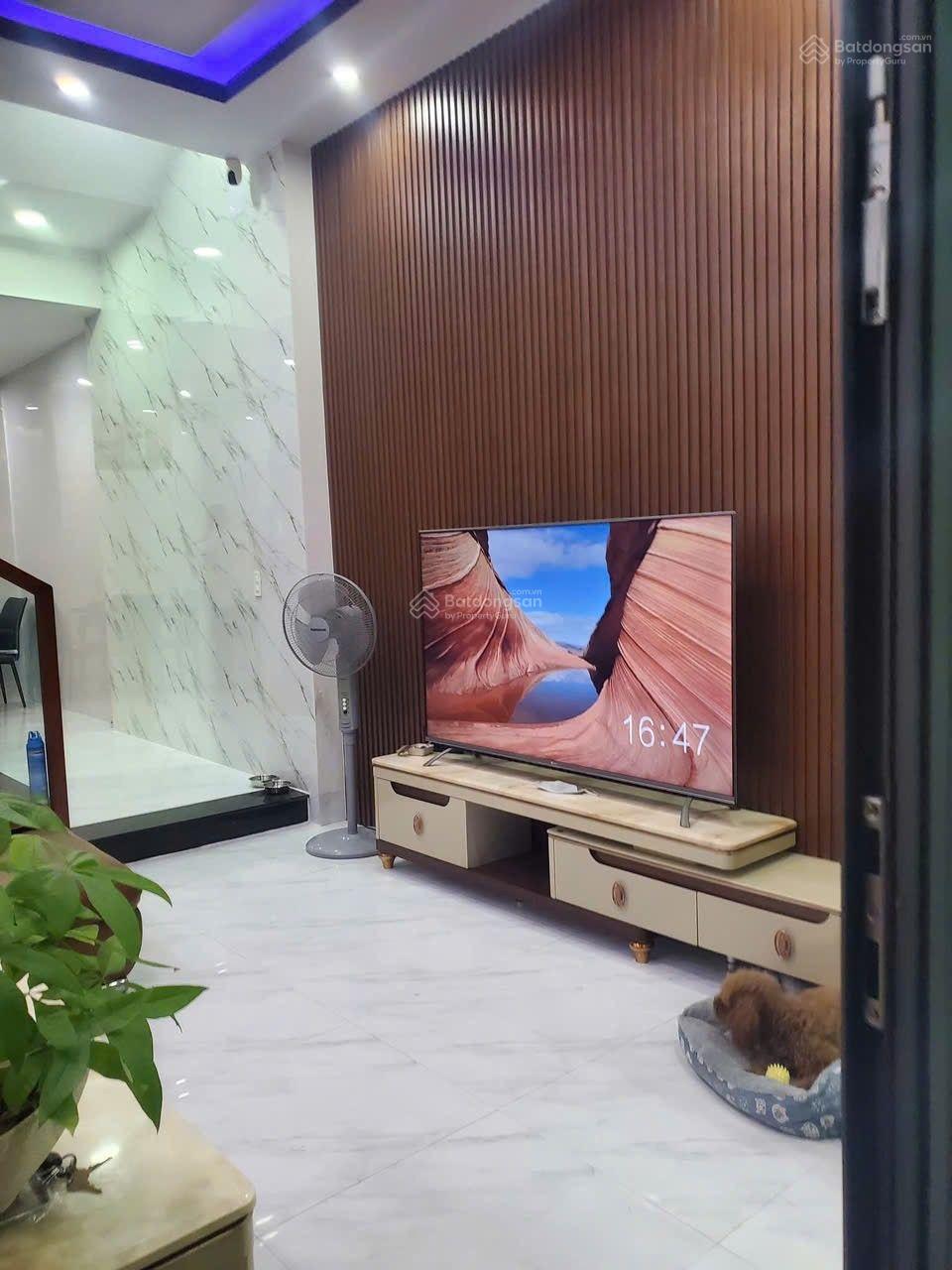 BÁN NHÀ 4 TÀNG 1 TUM KIET Ô TÔ CHÀ BÁ ...
KV THỌ QUANG SƠN TRÀ .... Giá 5ty 8