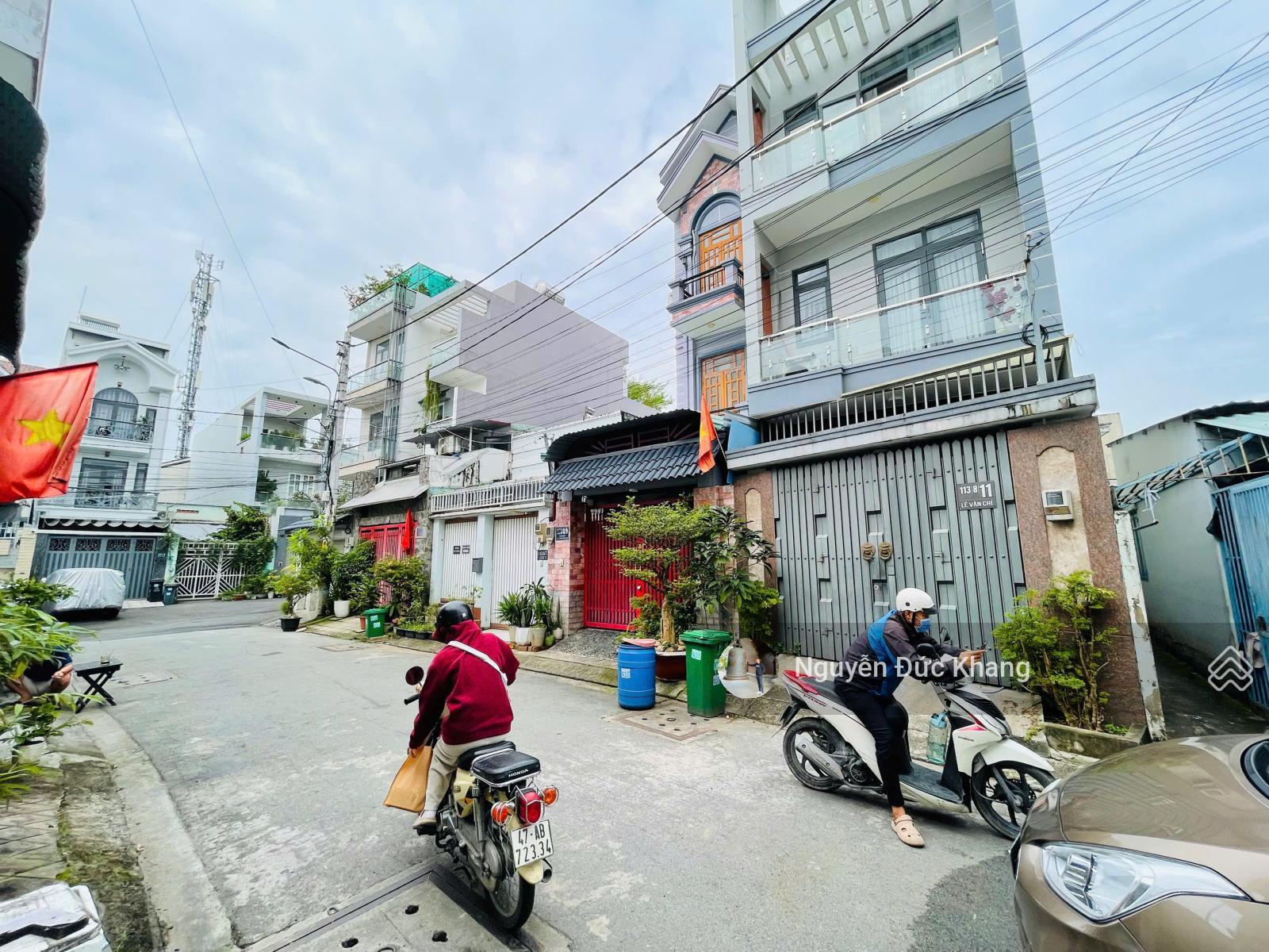 Bán nhà Cấp 4 đường Lê Văn Chí trung tâm Thủ Đức ngay Bệnh Viện đa khoa Việt Thắng và Hoàng Diệu 2