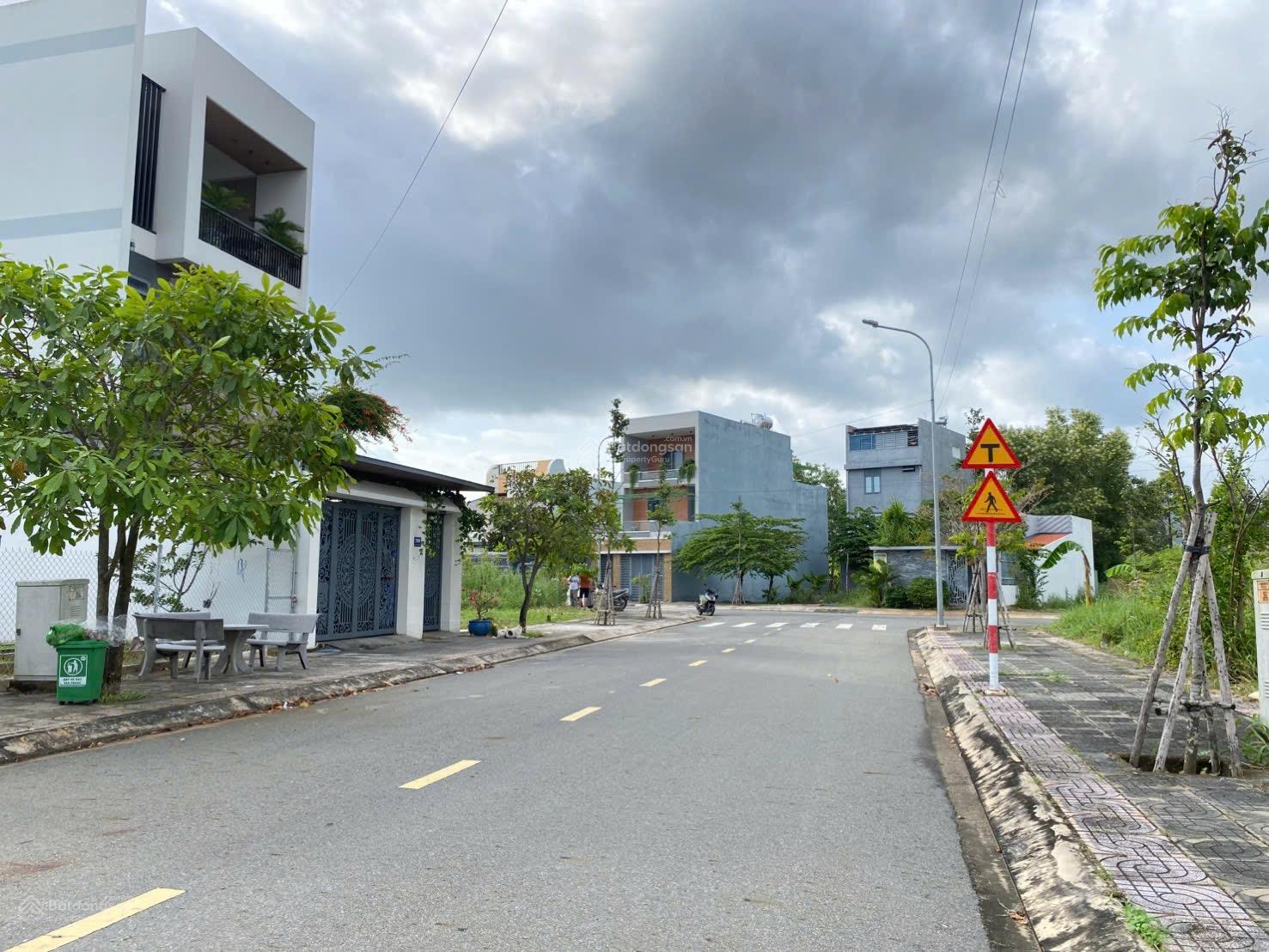 Bán đất giá rẻ trung tâm phường Long Tâm Tp Bà Rịa khu Dân Cư ViP Hưng Việt ngộp cần bán trước tết