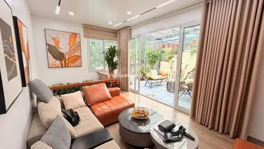 Tập thể Nam Đồng, Hồ Đắc Di, duplex 2 tầng 180m2 4PN - 4WC