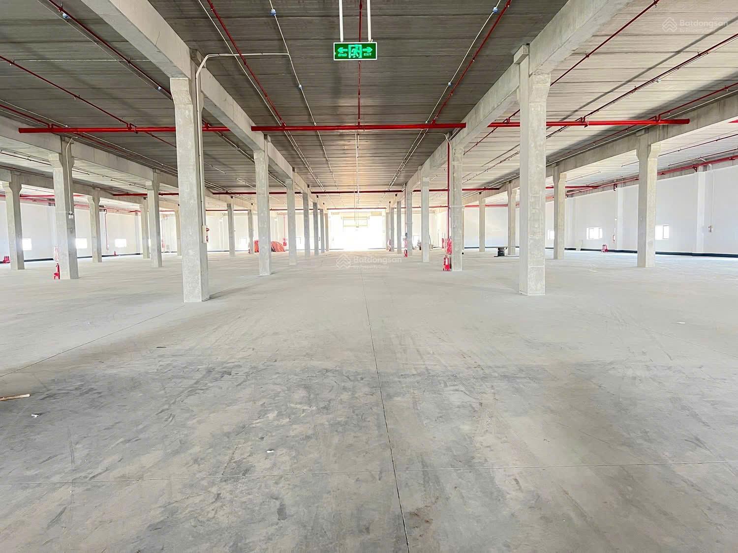 Cho thuê 6800m2 nhà xưởng trong KCN Thuận Thành Bắc Ninh đầy đủ thành lập FDI, EPE. PCCC tiêu chuẩn