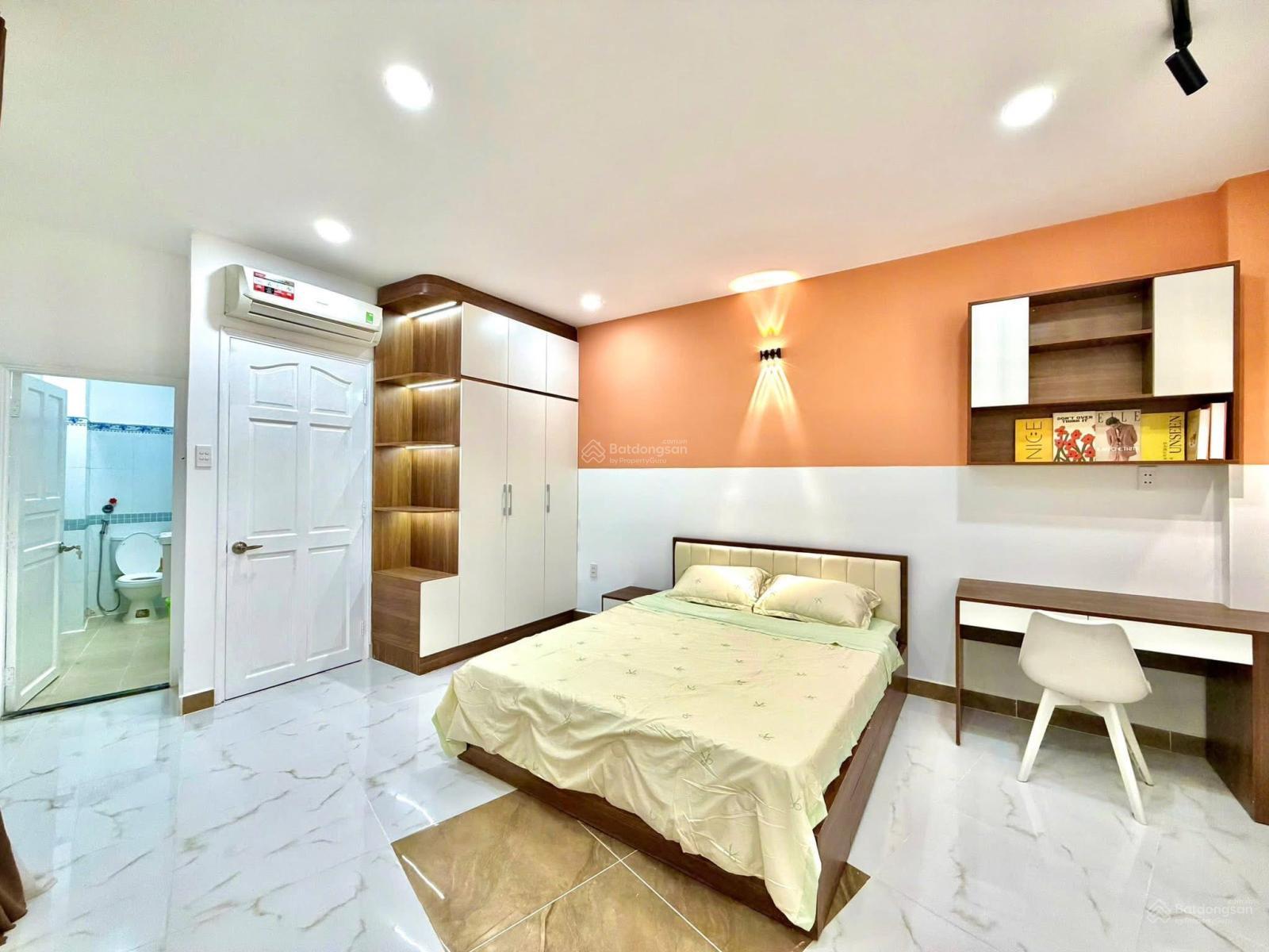 Bán NR 3PN, 4WC, 37m2, 7,5 tỷ tại Bùi Văn Thêm, P. 9, Phú Nhuận, HCM - Full Nội Thất