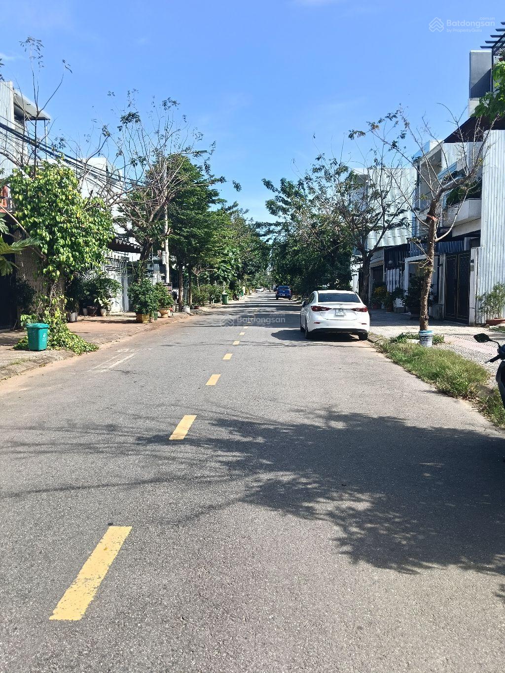 Bán 2 lô biệt thự liền kề 600m2 Phan Triêm, Hoà Xuân, Đà Nẵng. Liên hệ My 0935 872 *** tư vấn
