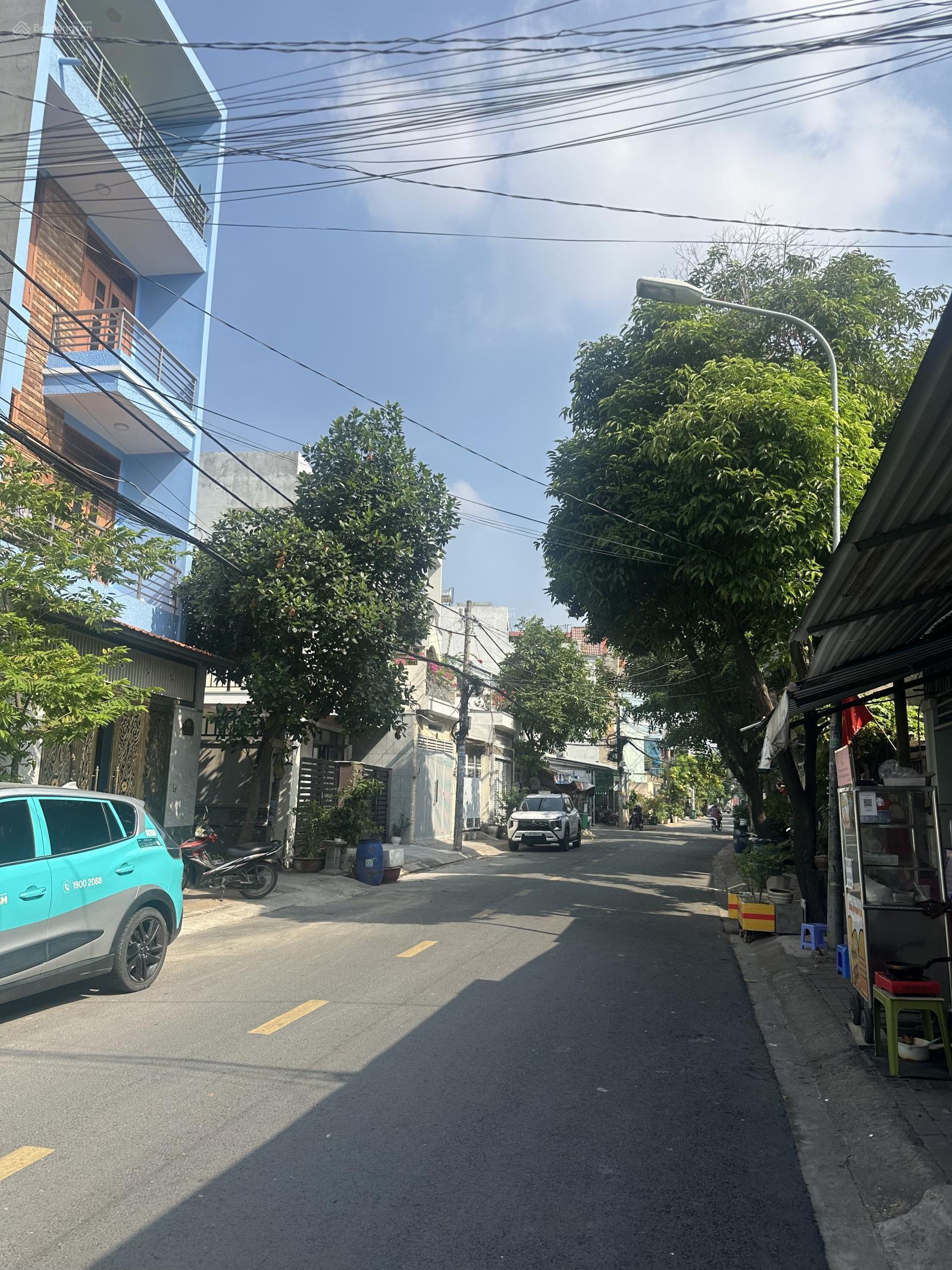 Bán nhà chính chủ 5mx19m, 1 trệt 2 lầu hướng Đông Nam, giá 12,5 tỷ