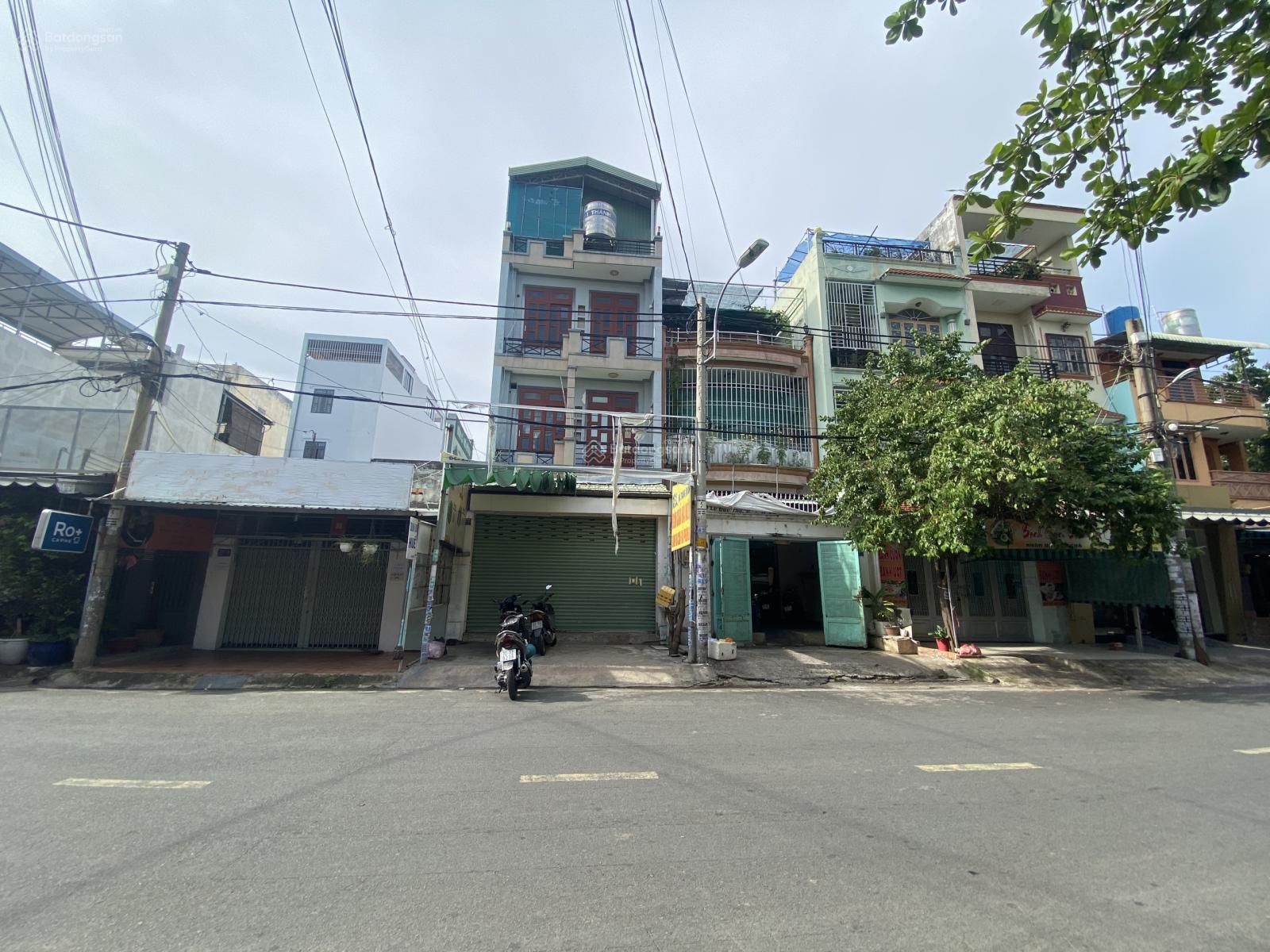 Bán nhà ngay Sân Tenis Hoàng Long đường 16m thông dt 5x18 3 lầu giá 17.5 tỷ