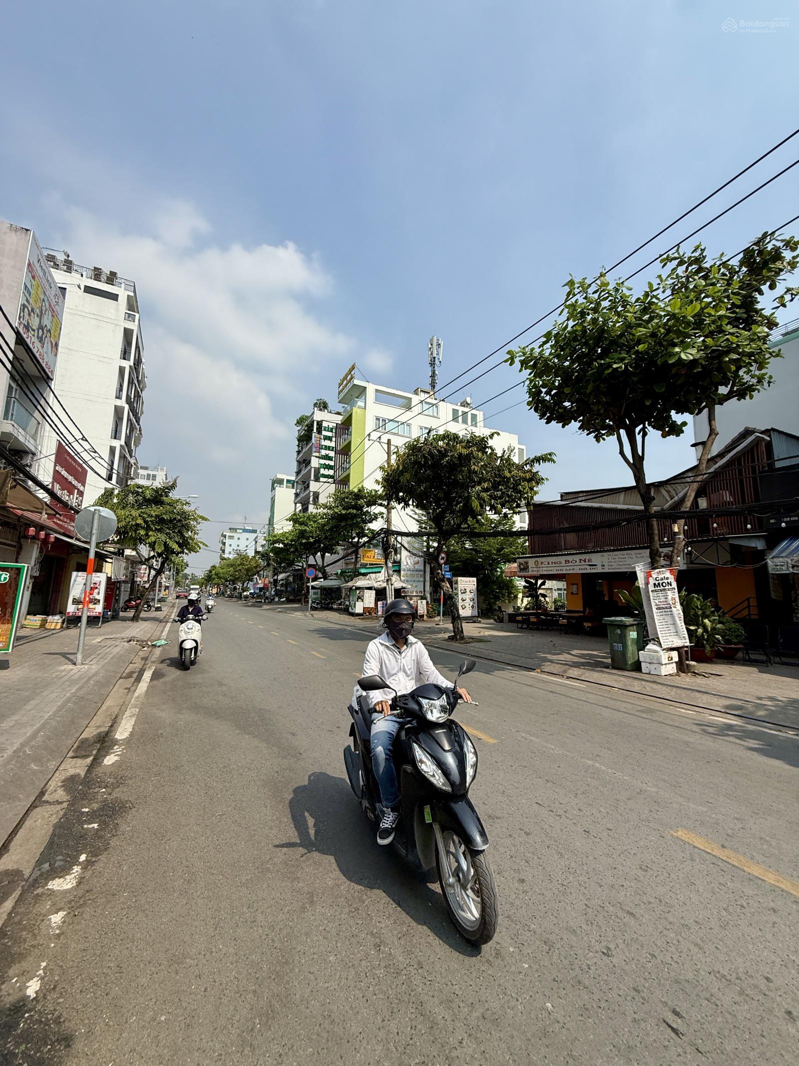 Bán nhà mặt tiền Lâm Văn Bền, P. Tân Thuận Tây, Q7 sát Nguyễn Thị Thập full nội thất, giá ưu đãi