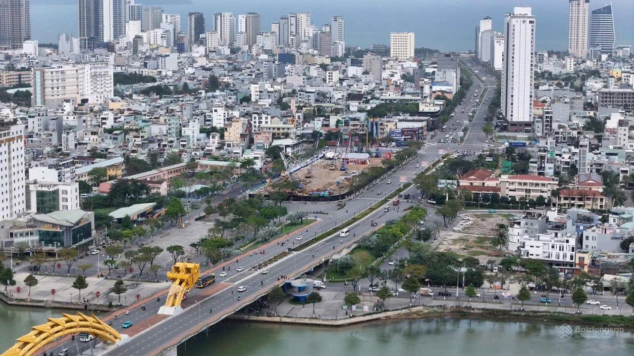 Biệt Thự 3 Tầng Euro Village 1 - Đà Nẵng Diện tích : 250m² ( 10 x 25 ) Diện tích sàn : 300m² Biệt Thự 3 Tầng Euro Village 1 - Đà Nẵng Diện tích : 250m² ( 10 x 25 ) Diện tích sàn : 300m²