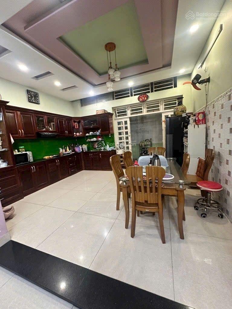 KDC Thới An, Q12 - 5m x 18m x 4 tầng - chính chủ SHR - nhỉnh 8 tỷ KDC Thới An, Q12 - 5m x 18m x 4 tầng - chính chủ SHR - nhỉnh 8 tỷ