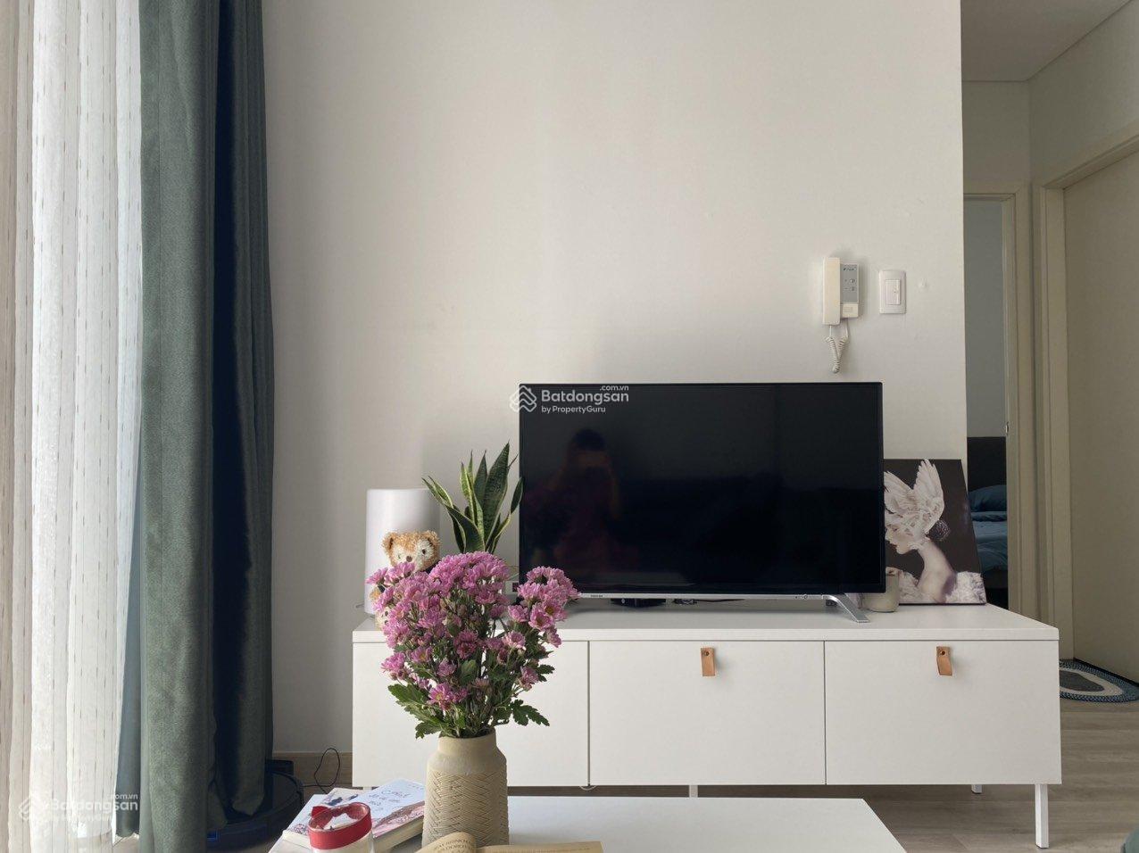 Cần bán căn hộ LuxCity 2PN - 2WC. Giá tốt nhất dự án : 4.2 tỷ. Đã có sỗ hồng, hỗ trợ vay ngân hàng