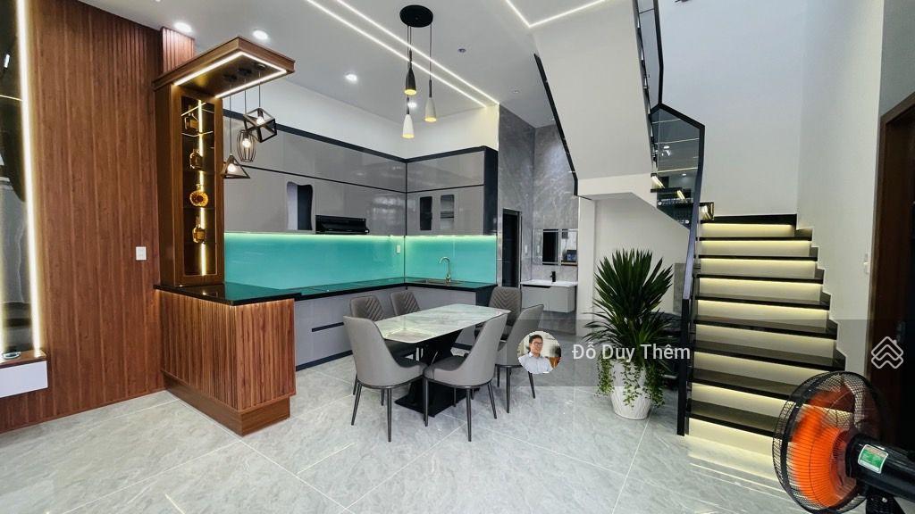 Nhà mới đẹp full nội thất, Đặng Thúc Vịnh, 9.2m x 10m, 2 tầng, 3PN, full nội thất, hơn 6tỷ