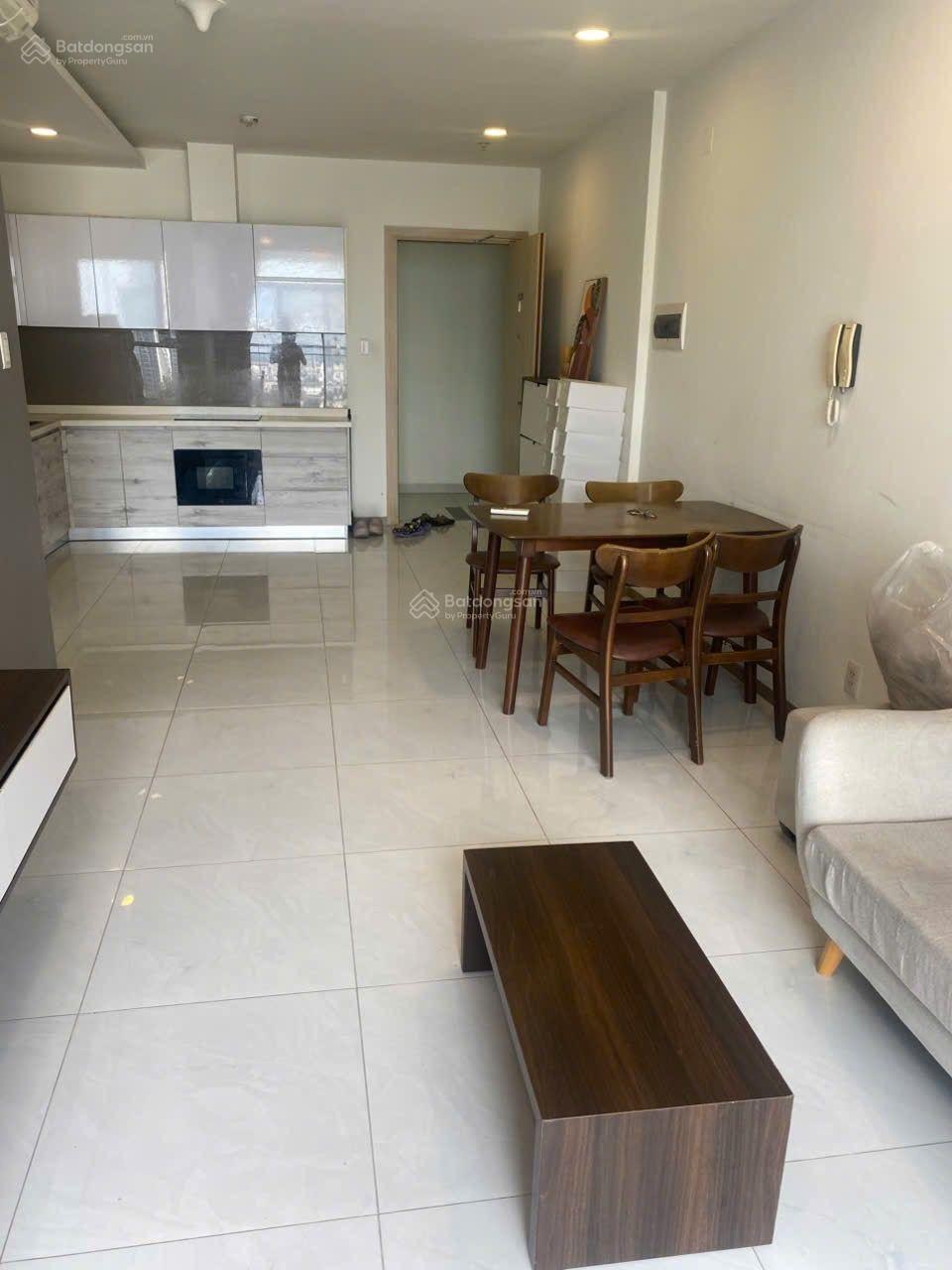 Bán CC Riva Park, 5,5 tỷ, 82m2, 2PN, 2WC ở Nguyễn Tất Thành, Quận 4, TP. HCM chỉ với giá cực chất Bán CC Riva Park, 5,5 tỷ, 82m2, 2PN, 2WC ở Nguyễn Tất Thành, Quận 4, TP. HCM chỉ với giá cực chất