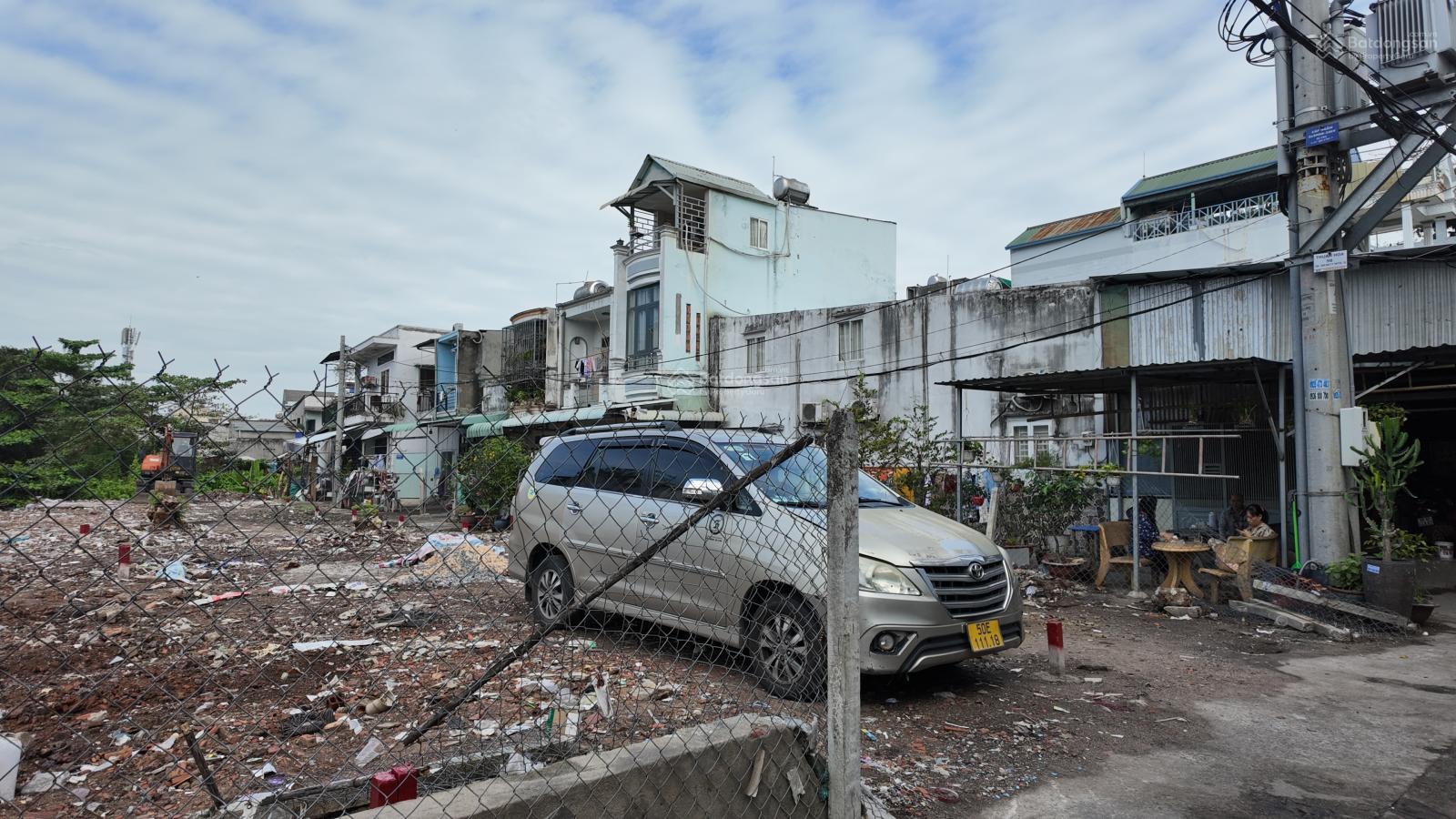Bán đất đường Tân Thới Nhất 1, đối diện trường cấp 1 Nguyễn Thị Định - Sát đường Phan Văn Hớn