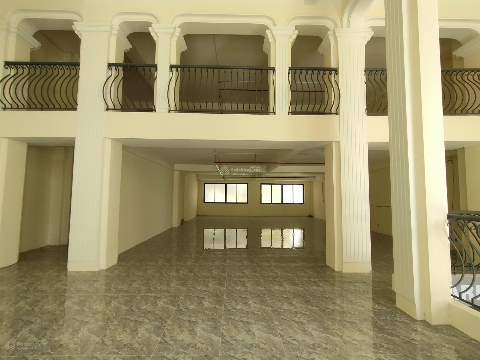 Vip! Siêu đẹp! Mặt tiền đường Calmette, Phường Nguyễn Thái Bình, Quận 1