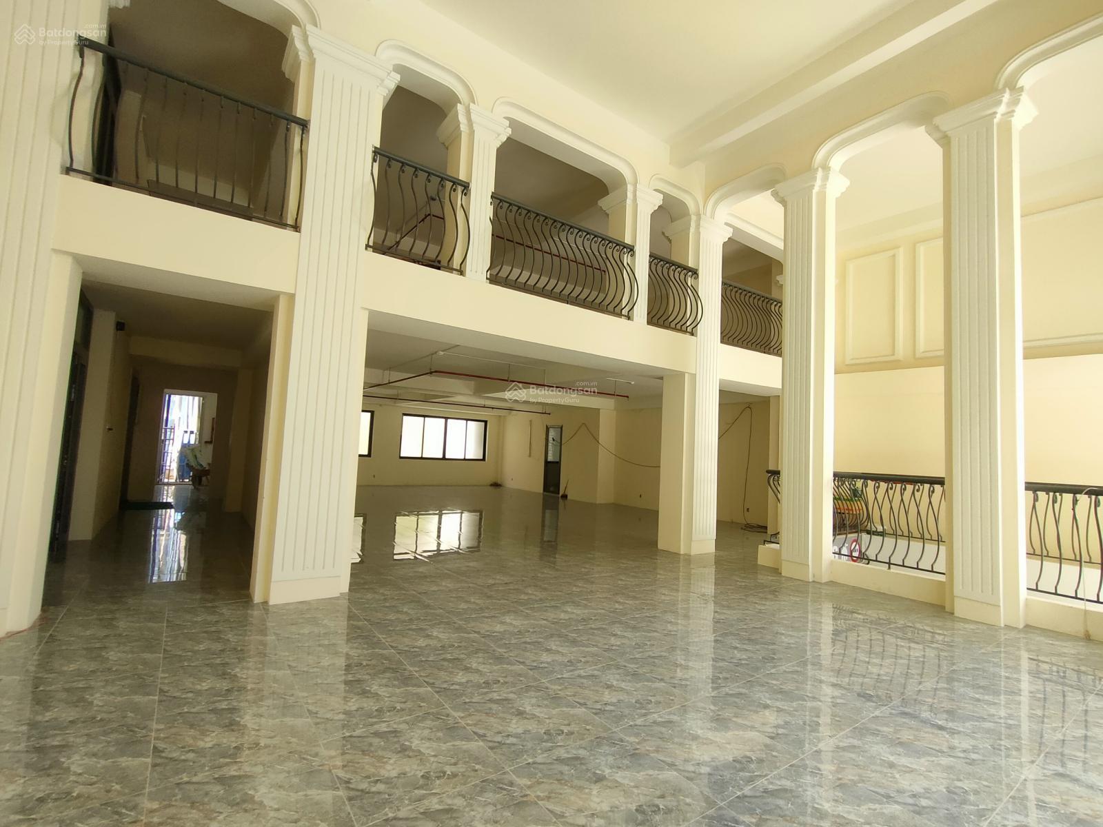 Vip! Siêu đẹp! Mặt tiền đường Calmette, Phường Nguyễn Thái Bình, Quận 1