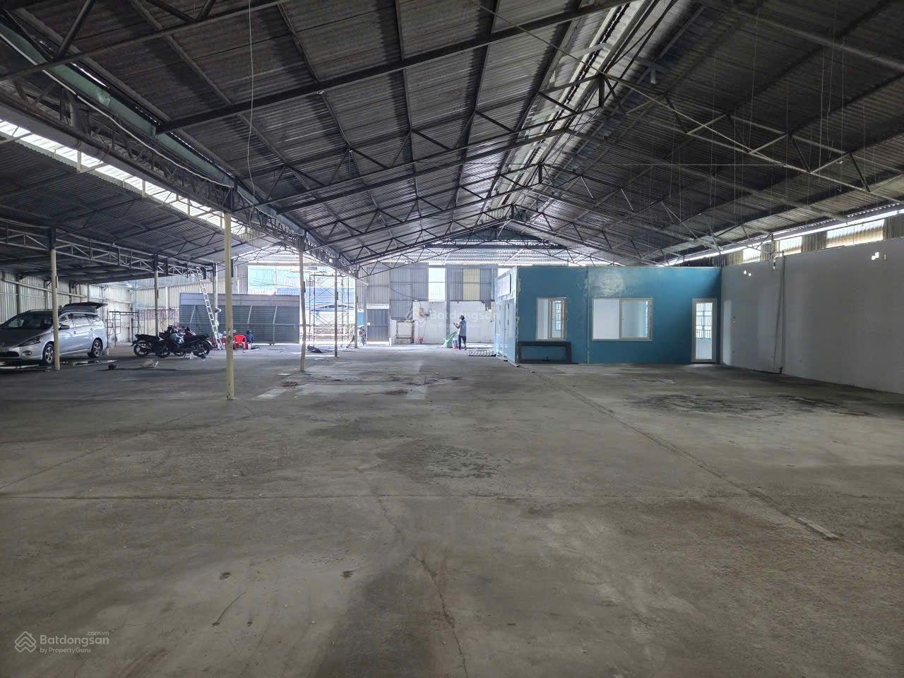 Chính chủ cho thuê nhà xưởng sẹc QL1A, Q12. DT: 1000m2 xe container, Giáp Gò Vấp Chính chủ cho thuê nhà xưởng sẹc QL1A, Q12. DT: 1000m2 xe container, Giáp Gò Vấp