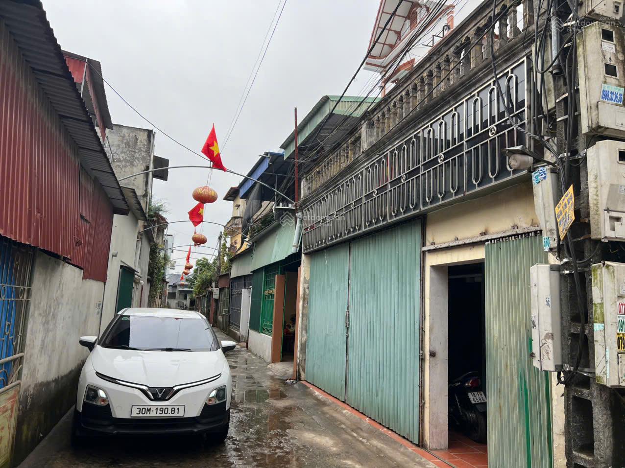 Ngân hàng phát mãi đất, tặng nhà tại Ý Yên