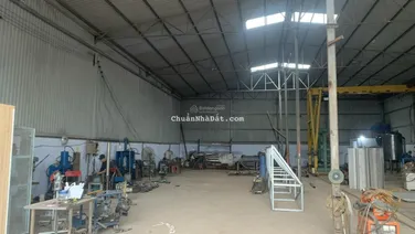 Cho thuê nhà xưởng MT đường Tỉnh Lộ 824 Đức Hòa Long An, DT xưởng 850m2, giá 30tr/tháng
