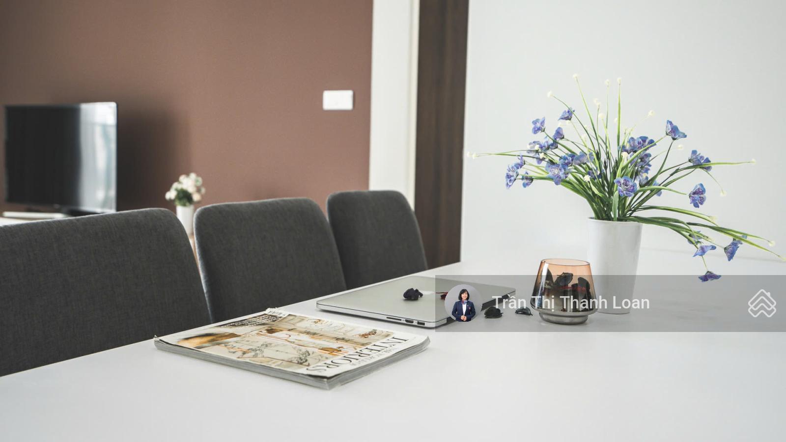 Bán căn hộ 3PN diện tích lớn chung cư Vista Verde, căn góc, giá tốt