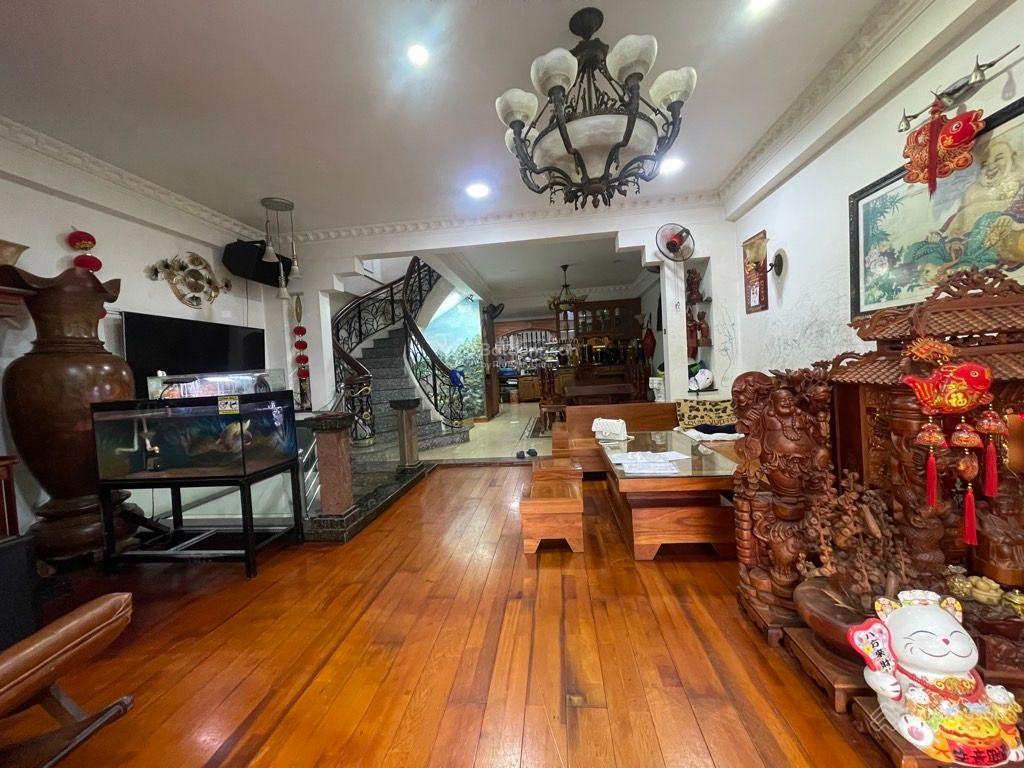 Biệt thự KDC Trung Sơn Q7 - 5 tầng có hầm - 6x20m - full nội thất gỗ - chỉ 29.5 tỷ