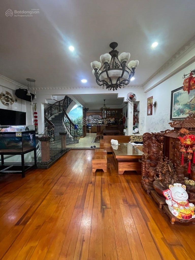 Biệt thự KDC Trung Sơn Q7 - 5 tầng có hầm - 6x20m - full nội thất gỗ - chỉ 29.5 tỷ