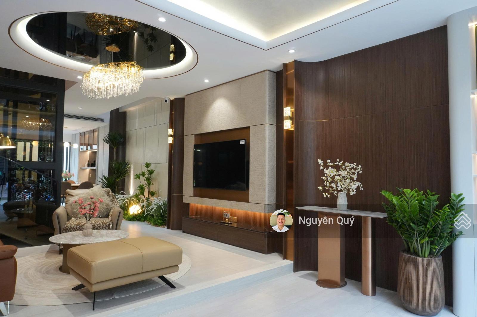 CHÍNH CHỦ BÁN GẤP ! NHÀ PHỐ 4 TẦNG ĐẸP MT KINH DOANH ĐƯỜNG 20M KDC P. PHÚ MỸ QUẬN 7, HĐ THUÊ TỐT