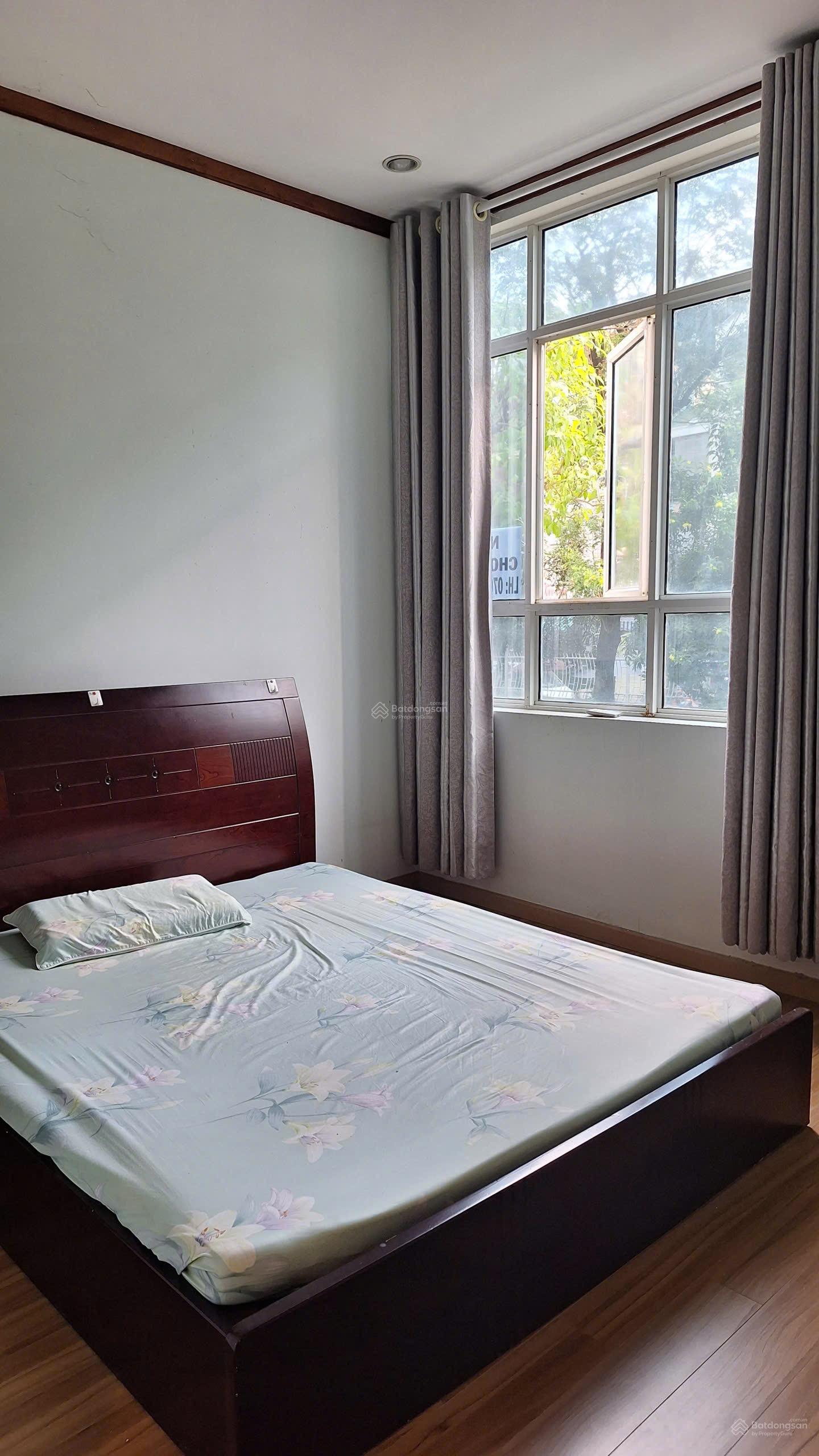 Chính Chủ Cho Thuê CC 865 Giai Việt Q.8 150m 3pn 2wc Ful NT Ở Ngay Giá 19,9tr KDC VIP 0901 970 ***.