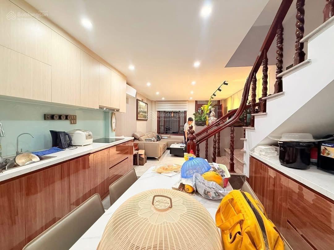 Căn p/lô dân tự xây! Lạc Long Quân, 40m2, 5T, ô tô, chất thật sự - Xem ngay! 0972 174 ***