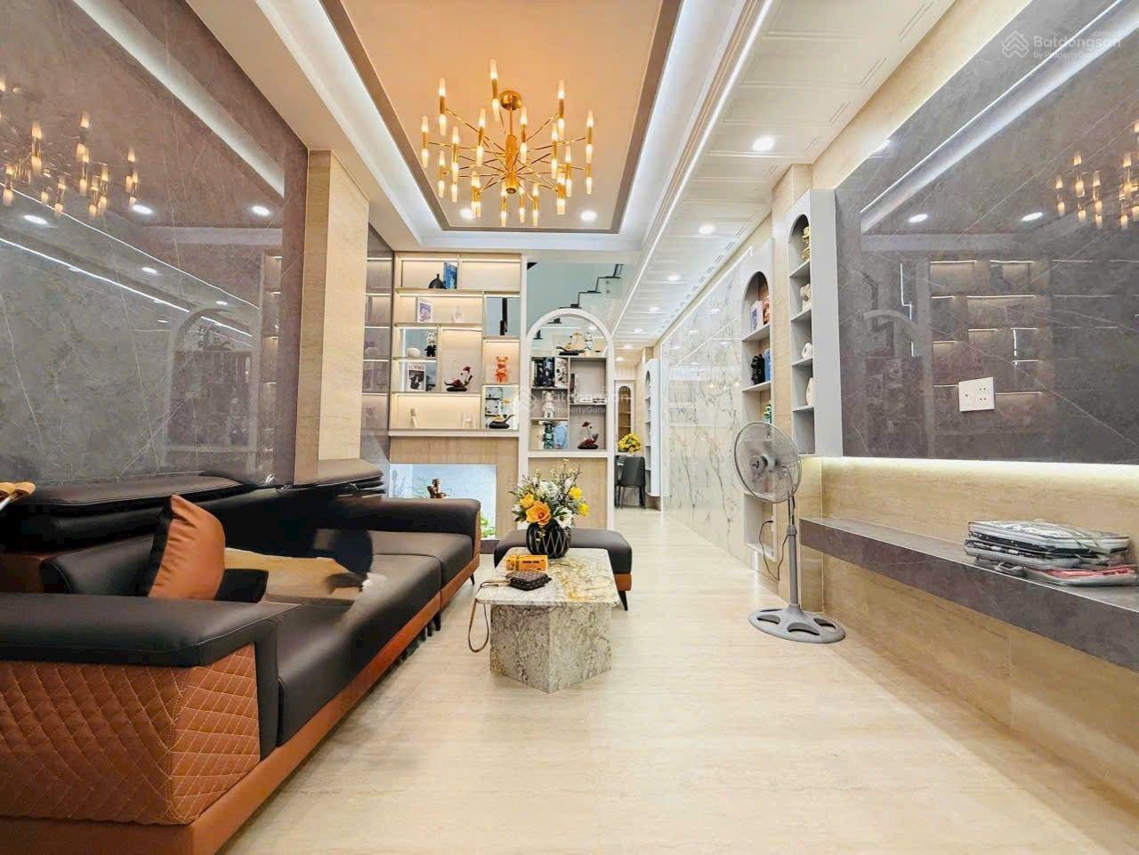 Nhà phố hiện đại NT cao cấp hẻm 253 Trần Xuân Soạn - cách MT 150m