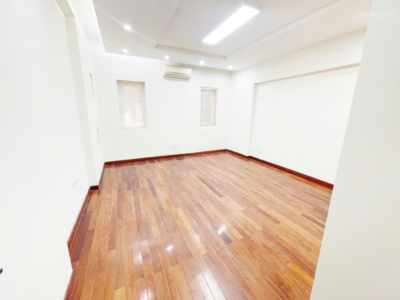 Cho thuê nhà Nguyễn Văn Lộc - Mỗ Lao. DT 90m2, 4 tầng 1 Hầm, vị trí đẹp. Cực hiếm nhà Cho thuê nhà Nguyễn Văn Lộc - Mỗ Lao. DT 90m2, 4 tầng 1 Hầm, vị trí đẹp. Cực hiếm nhà