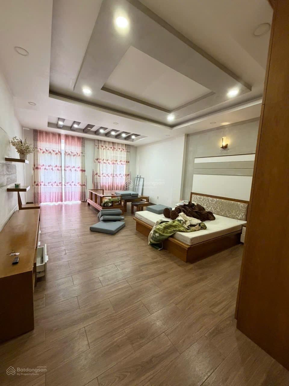 Nhà bán 4 Tầng-131m2(5 x 26) mặt tiền đường 12m KDC 6B Intresco, xã Bình Hưng, Bình Chánh cũ.