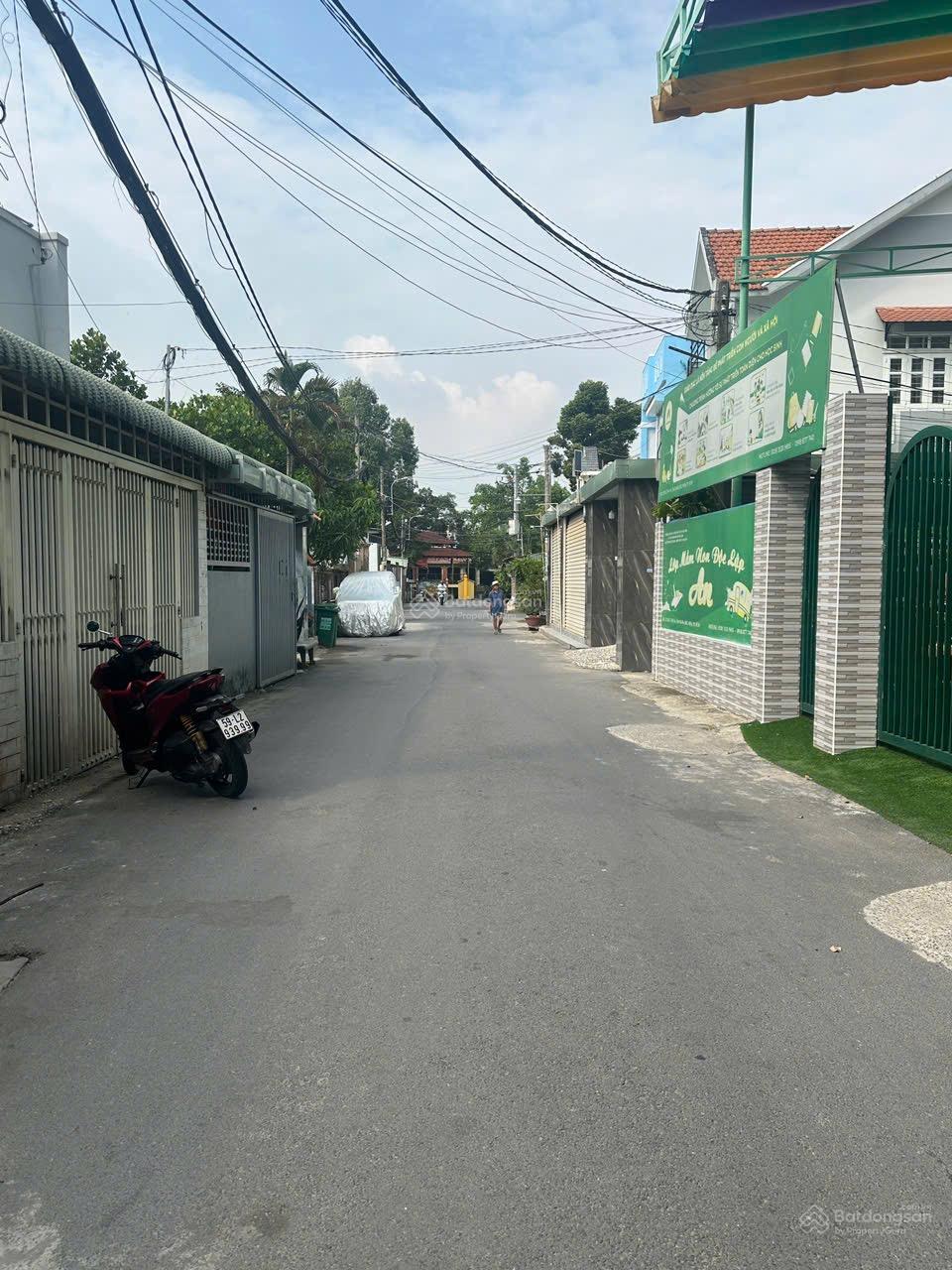 Bán nhà 2/92D Ấp Đình, Xã Tân Xuân, Hóc Môn, Hồ Chí Minh, 4,5 tỷ, cách Lê Thị Hà 30m