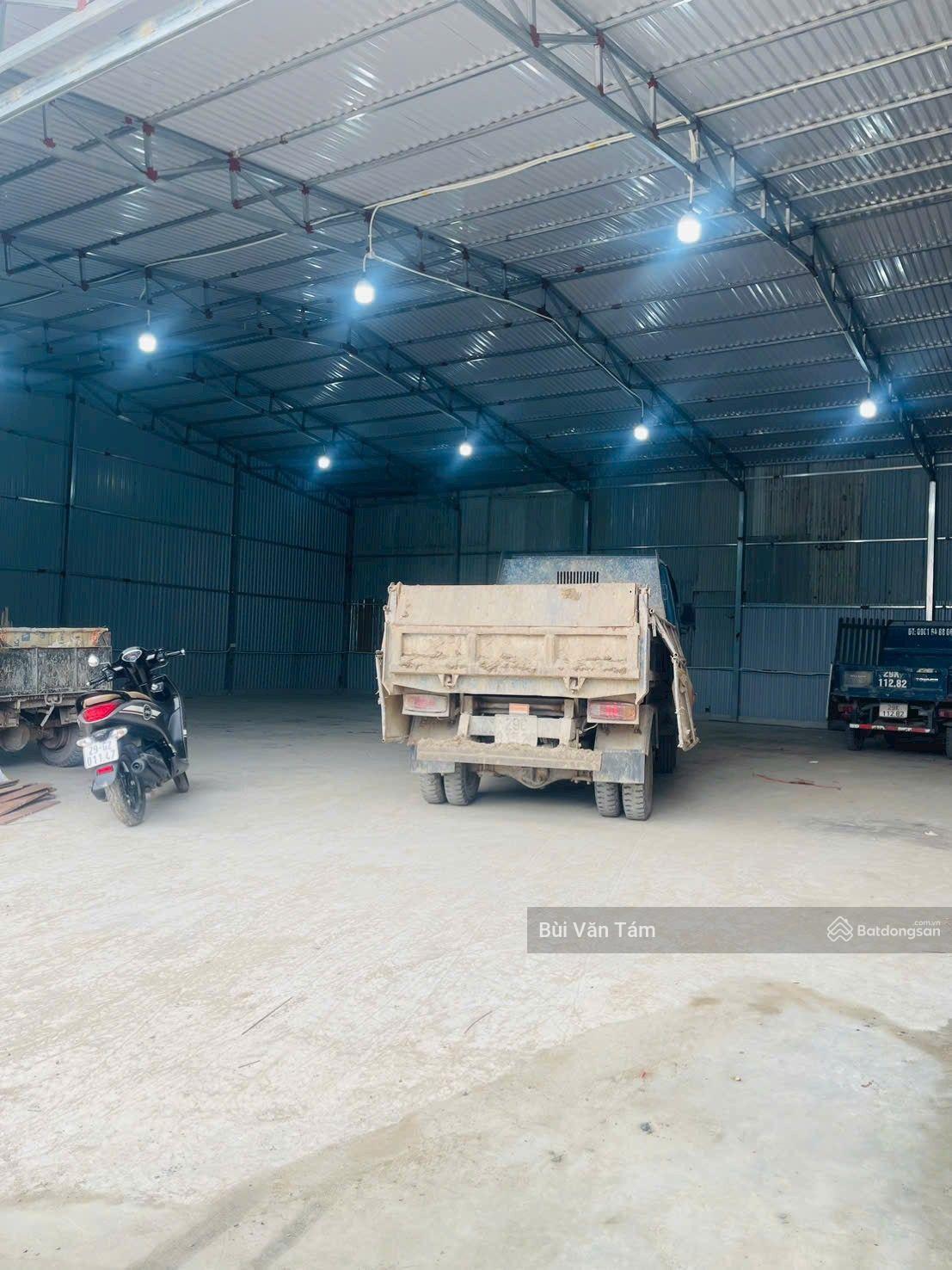 Cho thuê kho Kim Giang Thanh Liệt. DT: 260m2 xe công đỗ cửa