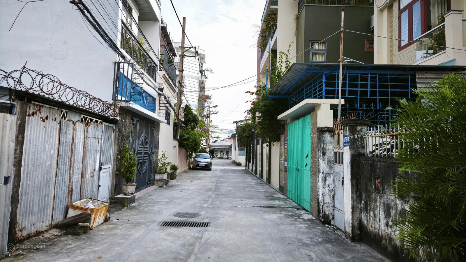 Bán đất hẻm Dương Hiến Quyền, Vĩnh Hòa Nha Trang DT 137.7m2 mặt tiền hơn 5m, đường 5.5m giá 68tr/m2